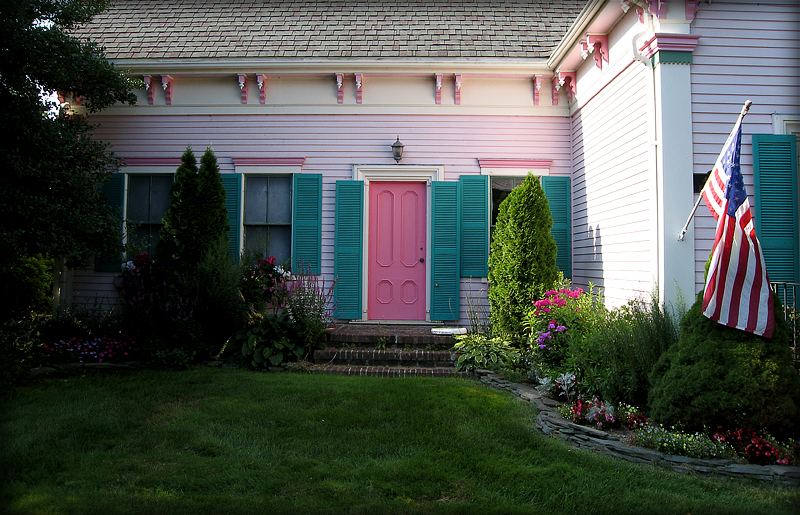 the pink door