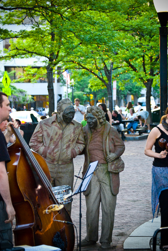 davis square statues