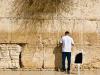 praying at the western wall 1